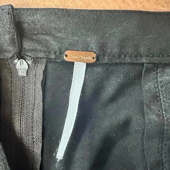 Free People Women's Size XS Ruched Zipper Back Mini Skirt Black Faux Suede - Picture 7 of 10